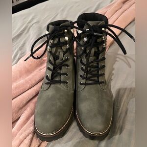 Nautica Green hiking Women's Boots
